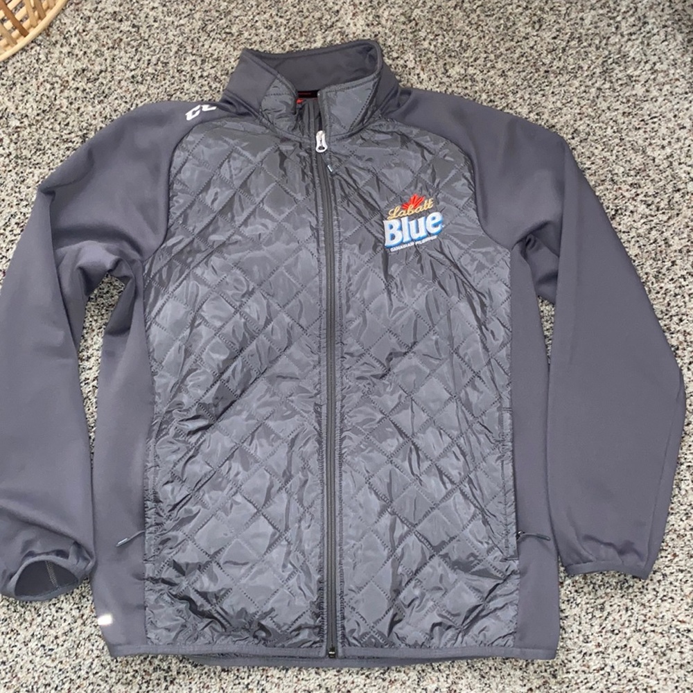 CCM zip up lightweight jacket